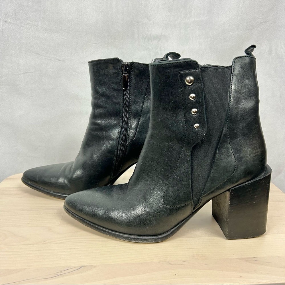 LAURA BELLARIVA Black Leather‎ Pointed Toe Chunky Square Heel Boots Sz 37/7